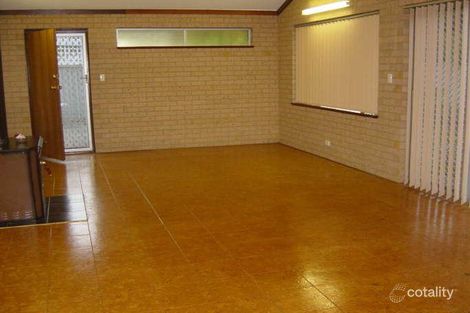 Property photo of 17 Langham Gardens Wilson WA 6107