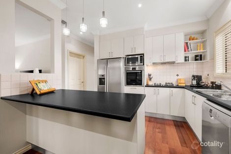 Property photo of 147 The Lakes Boulevard South Morang VIC 3752