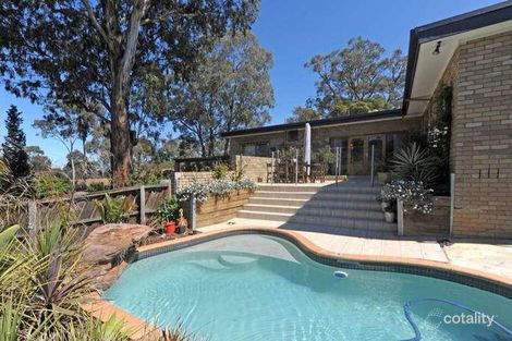 Property photo of 1 Goroke Court Eltham VIC 3095
