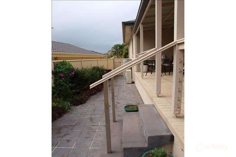 Property photo of 3 Magnolia Grove Bomaderry NSW 2541