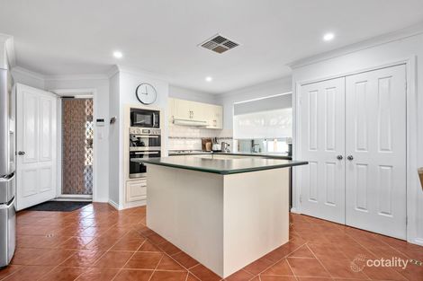 Property photo of 10 Borromei Mews Somerville WA 6430