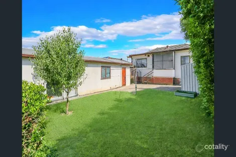 Property photo of 3 Mandoon Road Girraween NSW 2145