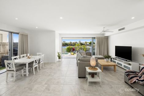 Property photo of 14 Lighthouse Circuit Birtinya QLD 4575