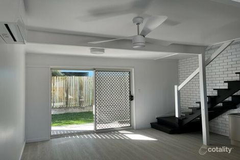 Property photo of 2/10 Spectrum Avenue Rainbow Beach QLD 4581