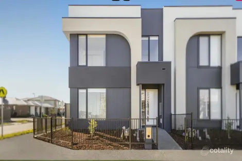 Property photo of 153 Railway Parade Kalkallo VIC 3064