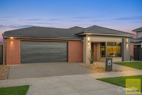 Property photo of 21 Wimbledon Grove Truganina VIC 3029
