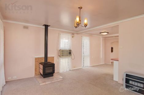 Property photo of 11 Jenkins Street Ashmont NSW 2650