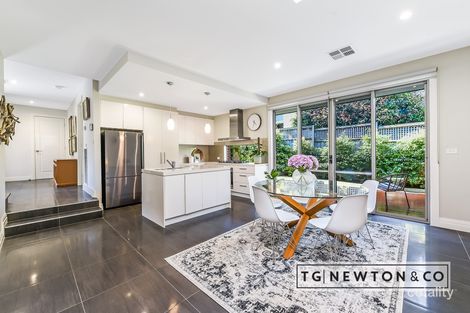 Property photo of 2/51 Price Avenue Mount Waverley VIC 3149