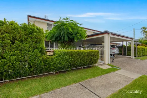 Property photo of 2/32 Burrows Street Biggera Waters QLD 4216