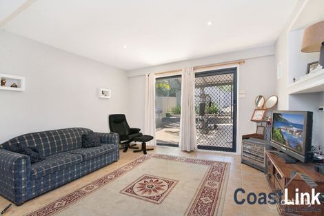 Property photo of 31 Eyre Crescent San Remo NSW 2262