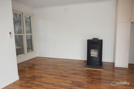 Property photo of 31 Labassa Grove Caulfield North VIC 3161