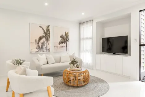 Property photo of 15 Lighthouse Circuit Birtinya QLD 4575