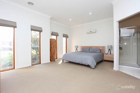 Property photo of 71 Country Gardens Drive Lara VIC 3212