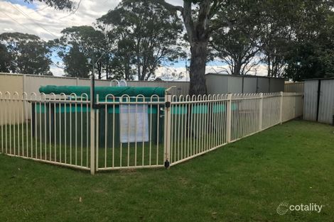 Property photo of 19 Lavender Court St Helens Park NSW 2560