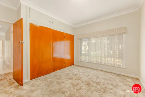 Property photo of 105 Eaglehawk Road Long Gully VIC 3550