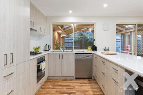 Property photo of 3 Hartsmere Drive Berwick VIC 3806