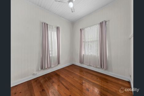 Property photo of 61 Geelong Street East Brisbane QLD 4169