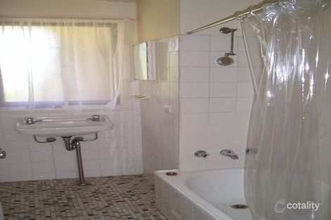 Property photo of 42 Ross Place Mitchell NSW 2795