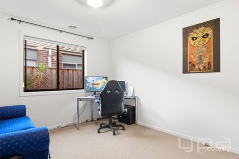 Property photo of 108 Grassbird Drive Point Cook VIC 3030