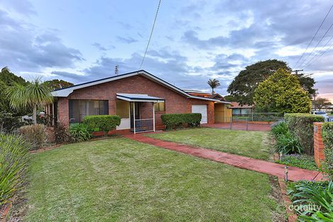 16 Paull St, Wilsonton, QLD 4350