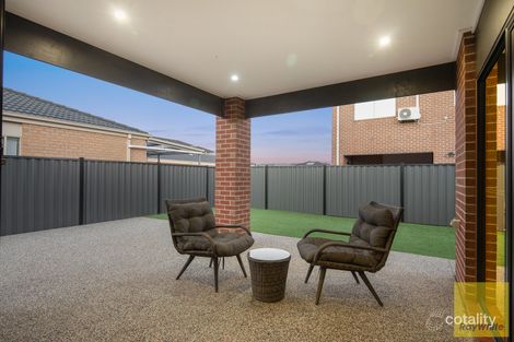 Property photo of 21 Wimbledon Grove Truganina VIC 3029