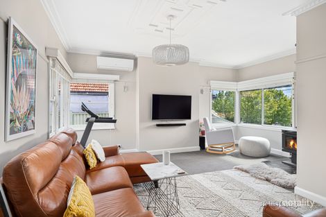 Property photo of 910 Ligar Street Ballarat North VIC 3350