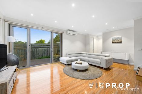 Property photo of 4/4 Phillip Avenue Box Hill North VIC 3129