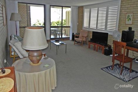 Property photo of 20 Esplanade Golden Beach QLD 4551