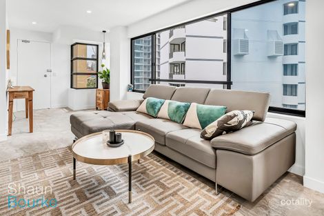 Property photo of 10 Albert Avenue Broadbeach QLD 4218