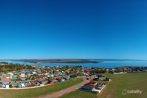 9 Moshulu St, Port Broughton, SA 5522