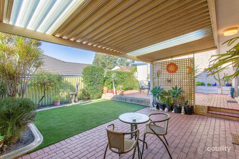 4/11 Bridges Rd, Melville, WA 6156