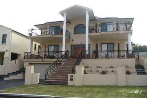 20 Balmoral Cres, Georges Hall, NSW 2198