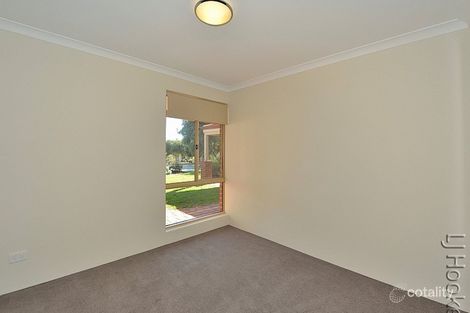 38 Paradise Cct, Halls Head, WA 6210