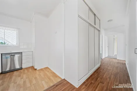 Property photo of 7/10 Burns Avenue Emerald QLD 4720