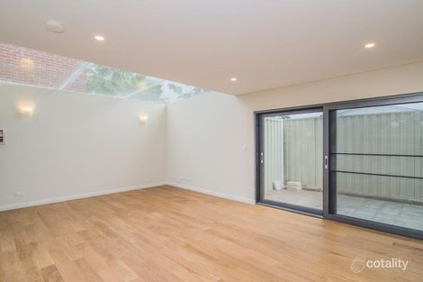 Property photo of 4/346 Mill Point Road South Perth WA 6151