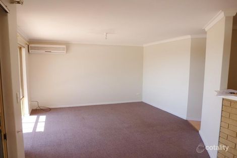 Property photo of 7/11 Boyd Crescent Hamilton Hill WA 6163