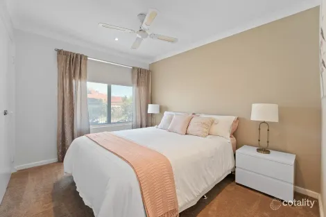 Property photo of 45 Mosedale Loop Waikiki WA 6169