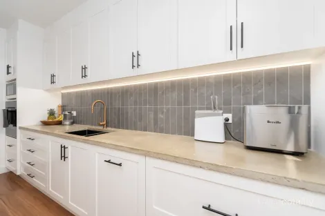 Property photo of 14 Melba Place Armidale NSW 2350