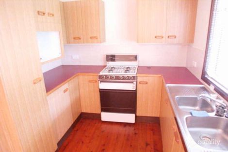 Property photo of 10 Samantha Crescent Kincumber NSW 2251