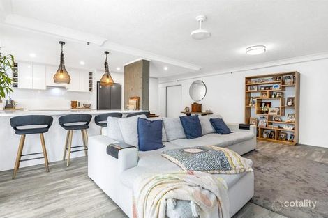 2c/3540 Main Beach Pde, Main Beach, QLD 4217