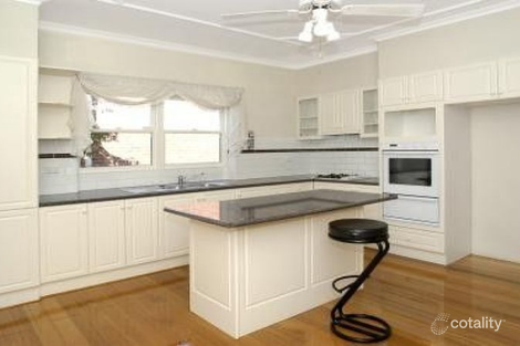 1/3 Wridgway Ave, Burwood, VIC 3125