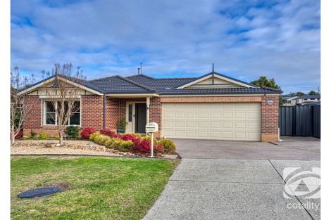 7 Balaton Dr, Pakenham, VIC 3810