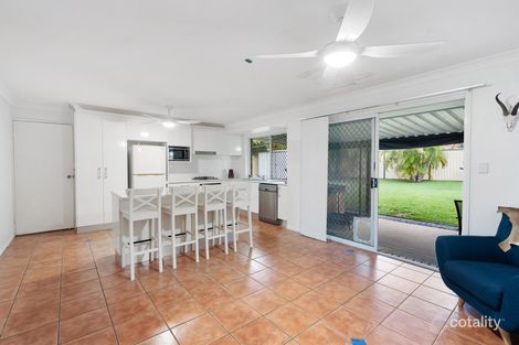 Property photo of 5 Gingko Crescent Regents Park QLD 4118