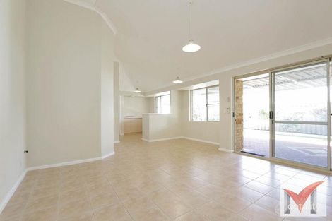 Property photo of 8/30 Tudor Avenue North Shelley WA 6148