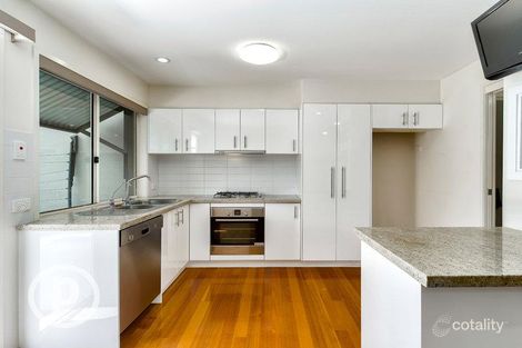 Property photo of 2/39 Bayliss Street Auchenflower QLD 4066