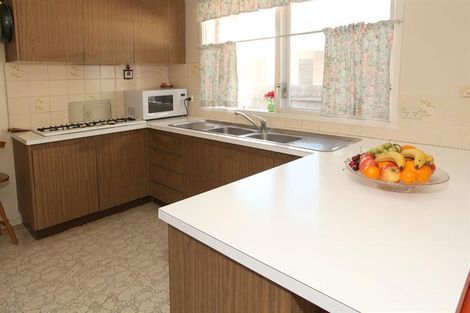 Property photo of 105 Watsons Road Glen Waverley VIC 3150