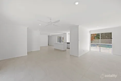 Property photo of 5/5 Warriewood Place Robina QLD 4226