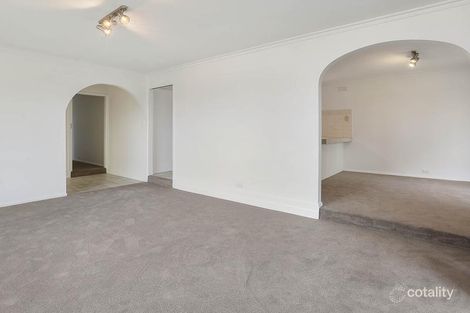 Property photo of 1 Patonga Crescent Grovedale VIC 3216