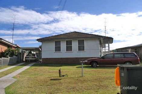 4 Walters St, Warilla, NSW 2528