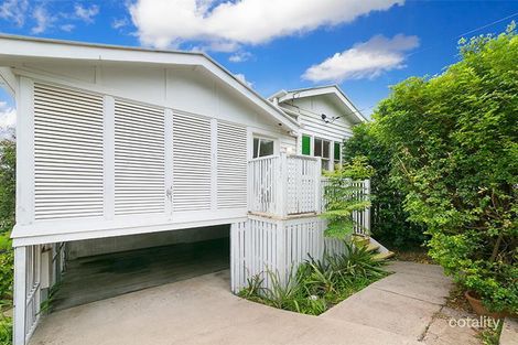 18 Hobbs St, Auchenflower, QLD 4066